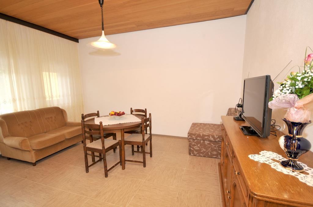 Apartments Marinko Trogir Chambre photo