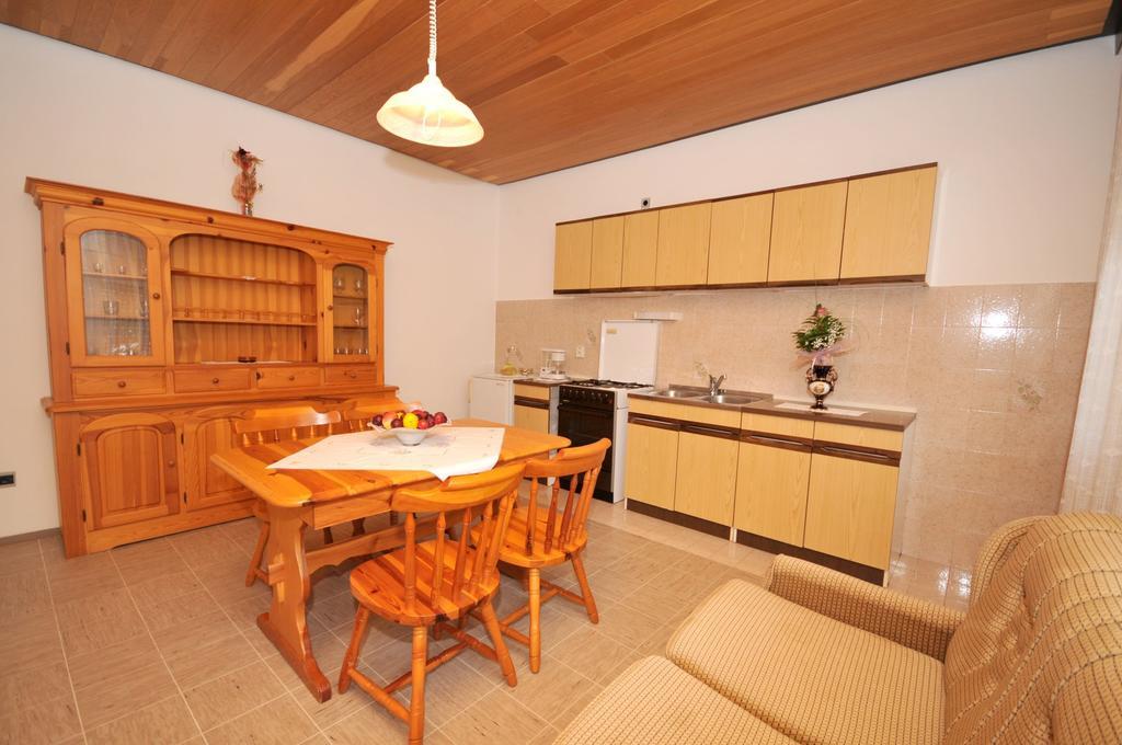 Apartments Marinko Trogir Chambre photo